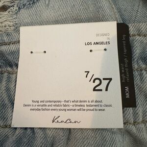 KanCan Light Blue Mom Jeans High Waist Relaxed Fit 7/27 NWT